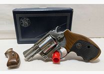 Smith & Wesson 60