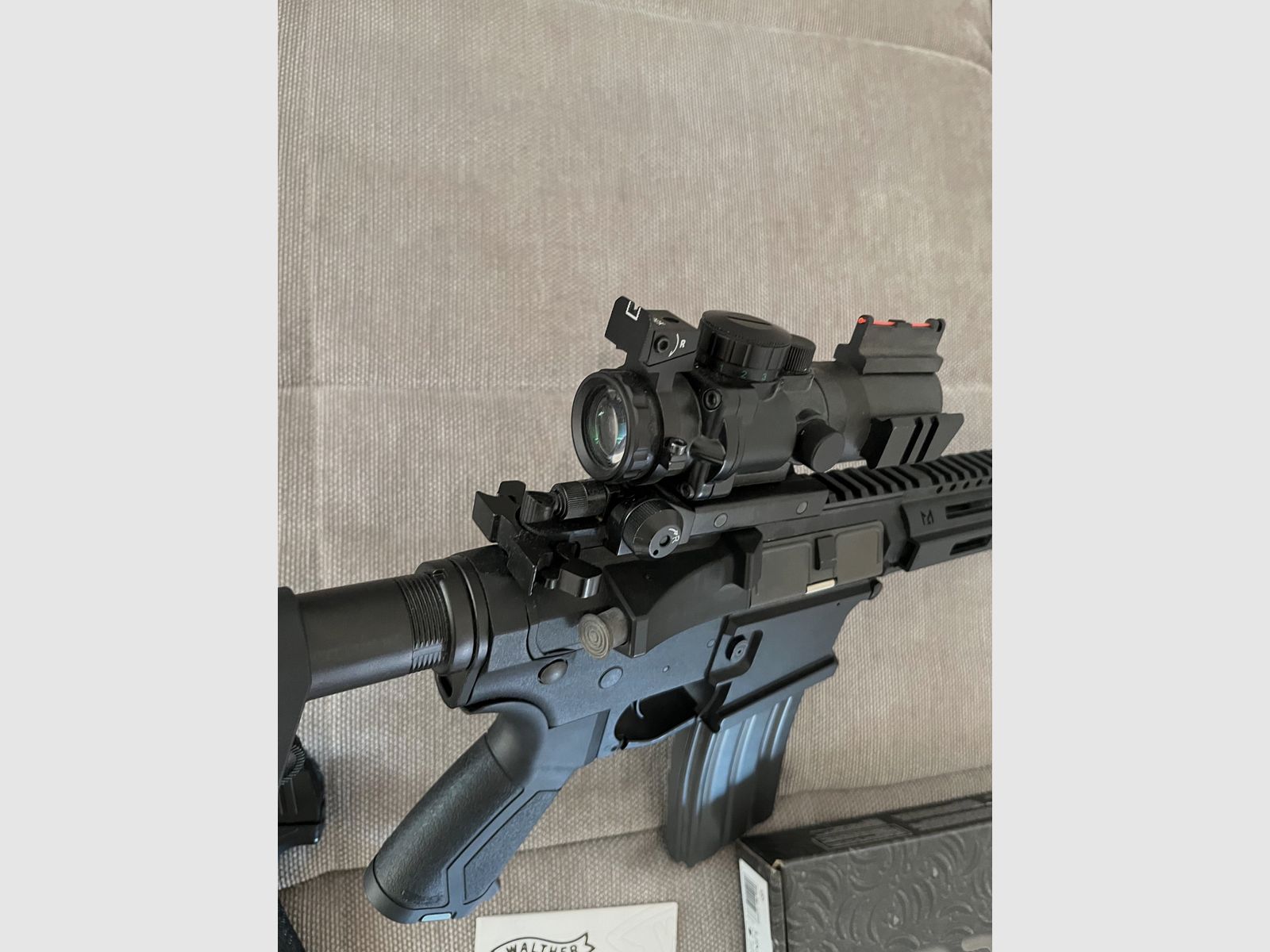Set Airsoft Softair G&G Cm16 Raider fucile d'assalto con red dot Walther PPQ GBB pistola, immagine 6 di 9