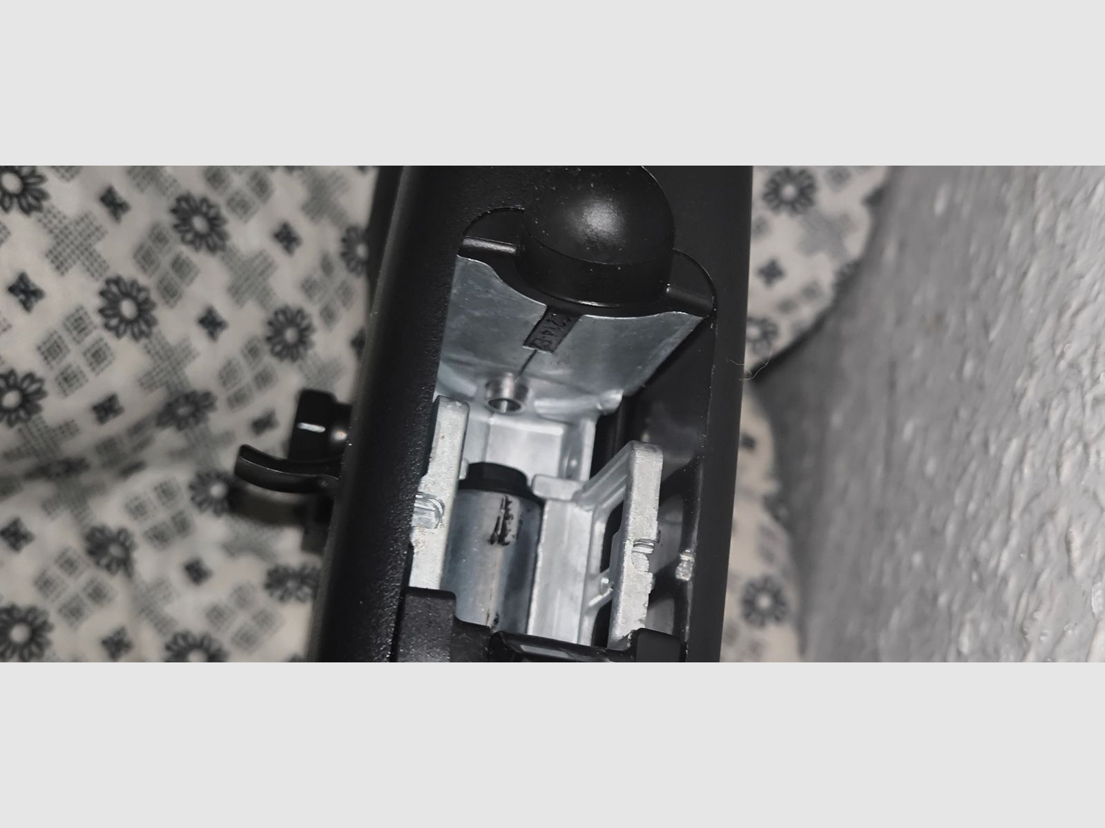 CO2 luchtgeweer in kaliber 4,5mm diabolo's van Ruger - model 10/22 & ZF Optima 3-9-32