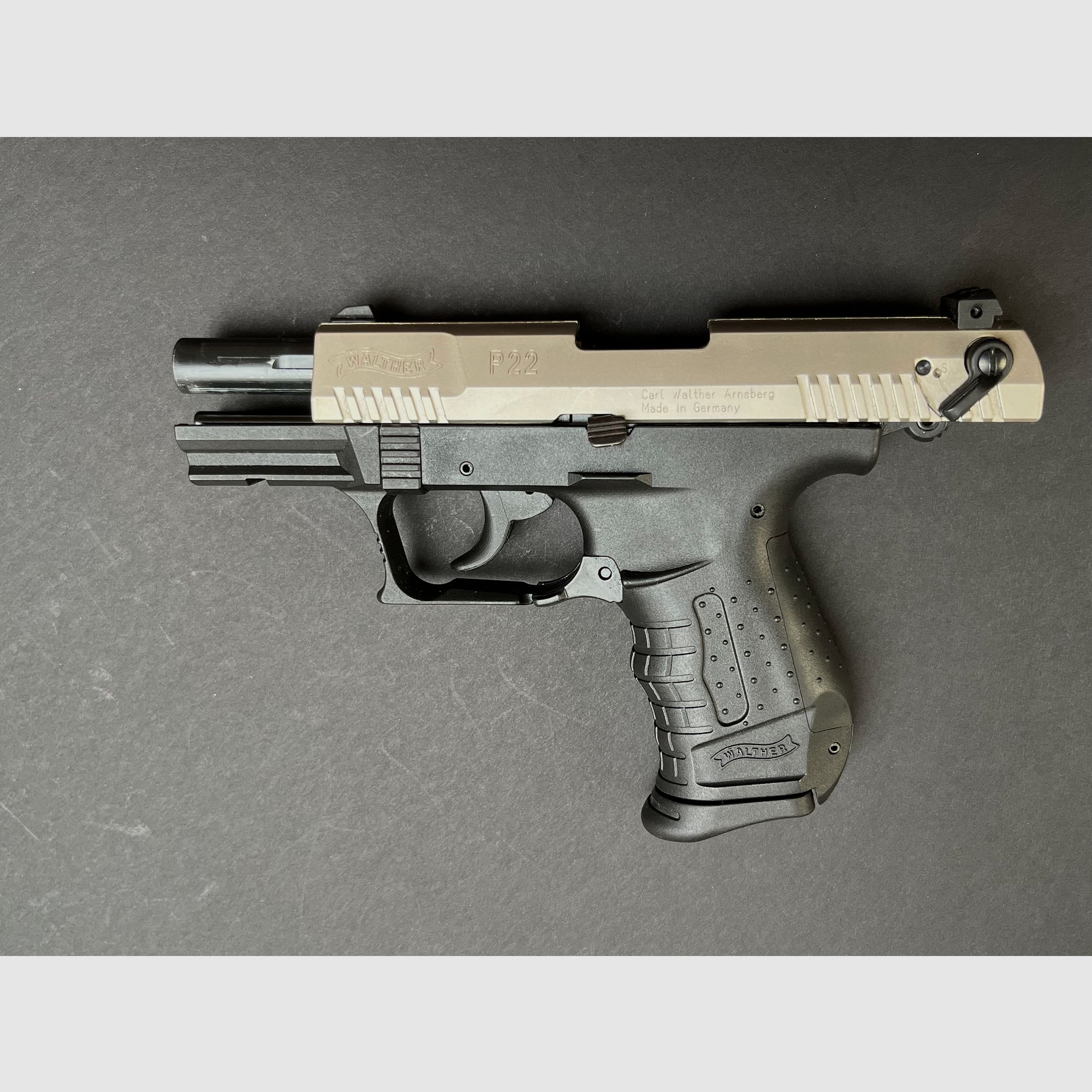 Walther P22 P.A.K.