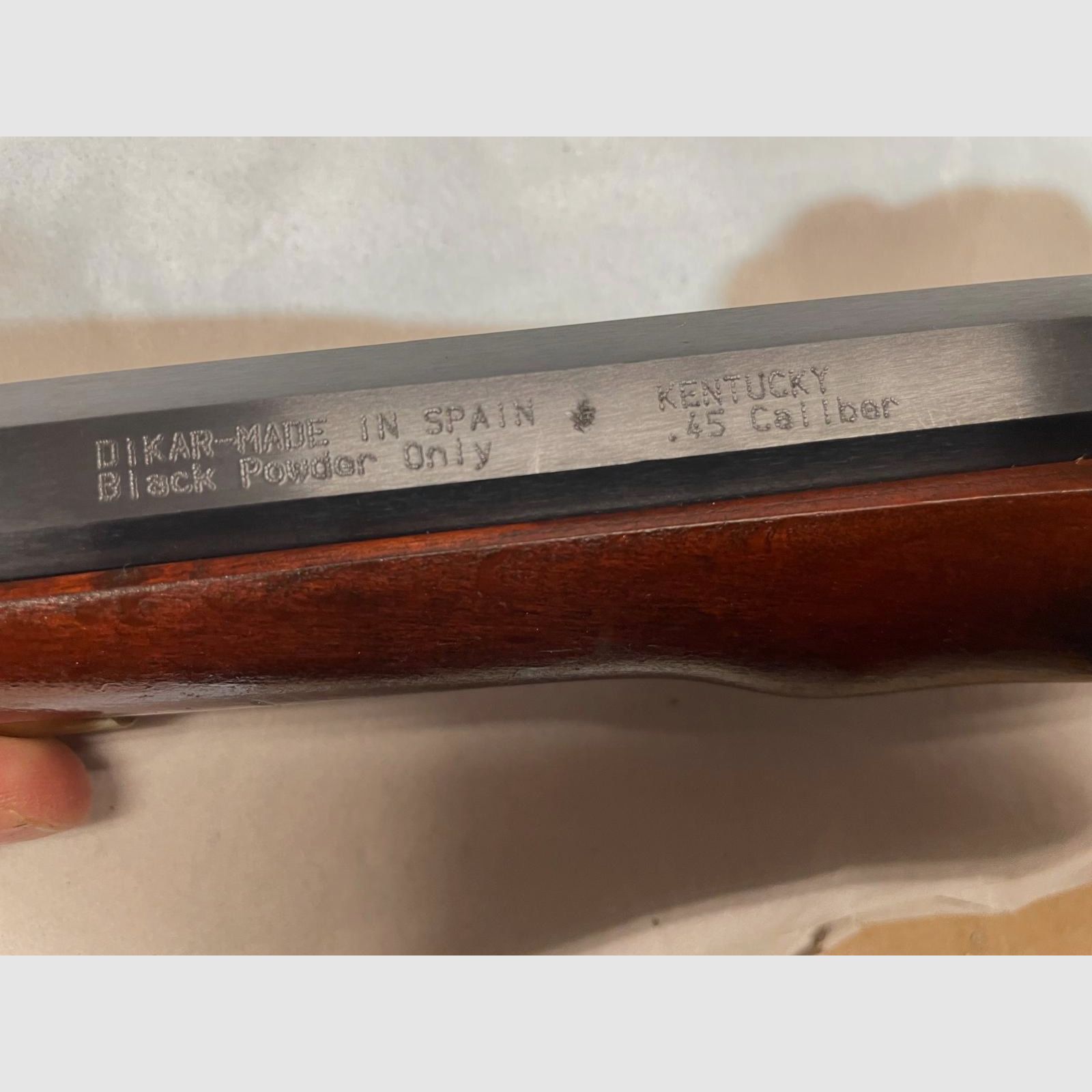 Pistola a avancar Dikar "Kentucky" - Calibro 45 - Percussione