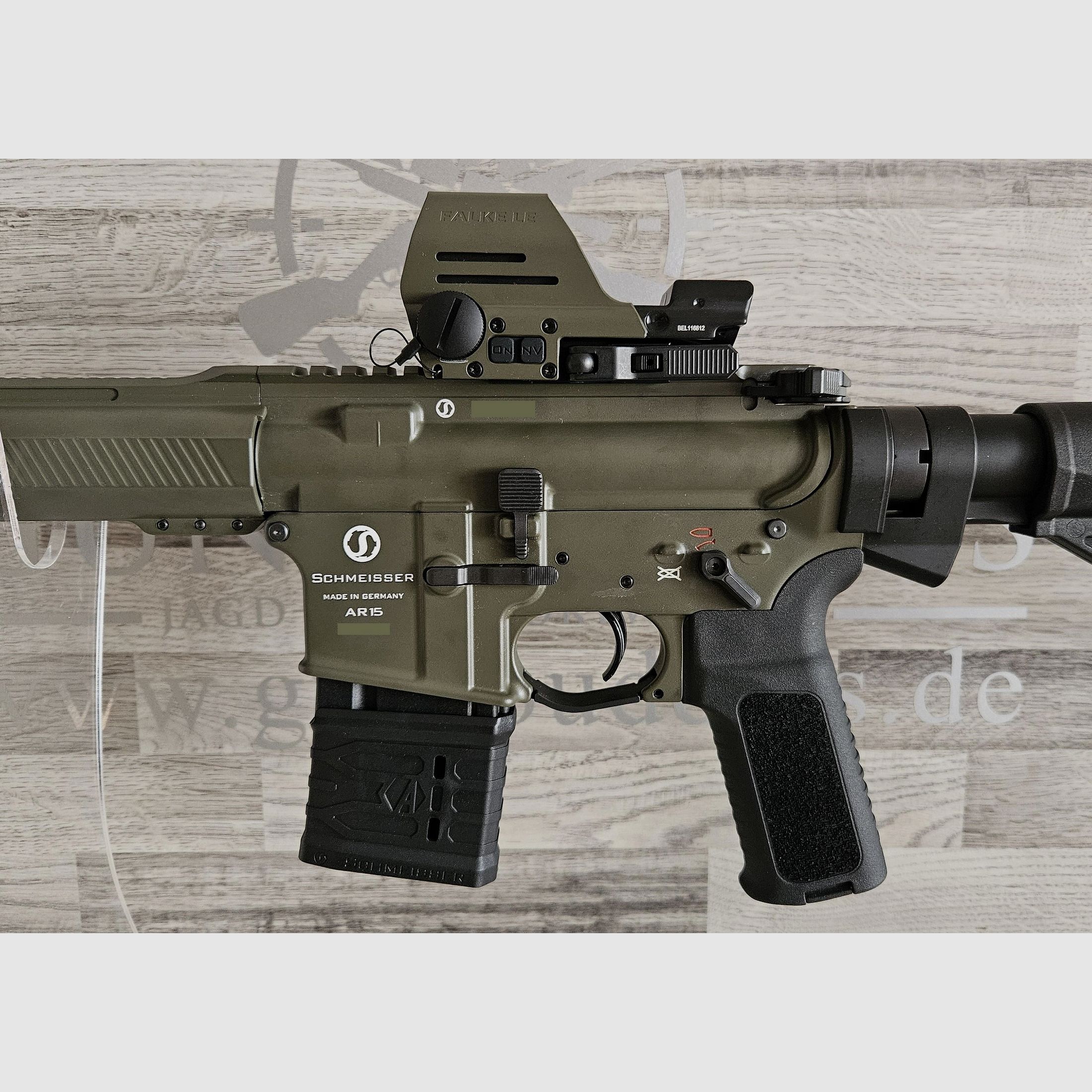 Schmeisser AR15 M4FL Sport Oliv 14,5" .223Rem. en set con visor - ¡envío gratis! - Producto nuevo del comercio especializado