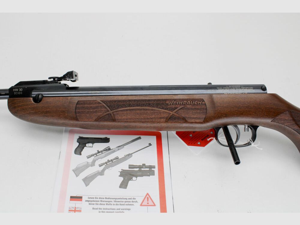Carabine à air LG Weihrauch HW 30 S calibre 4,5mm crosse