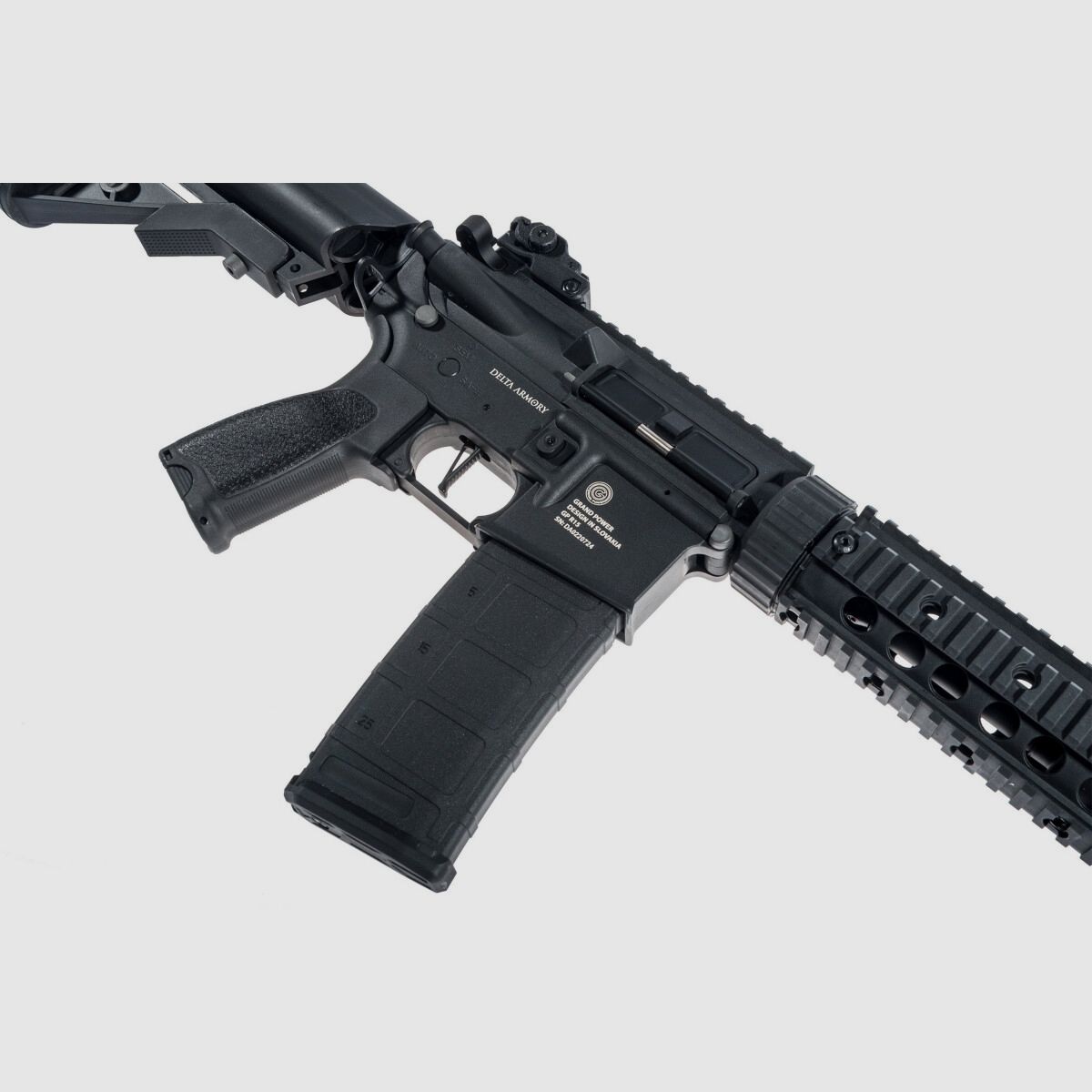 Grand Power AR15 SilentOps 7 Zoll CHARLIE Delta Armory Schwarz S-AEG Airsoft Gewehr Frei ab 18 Jahren