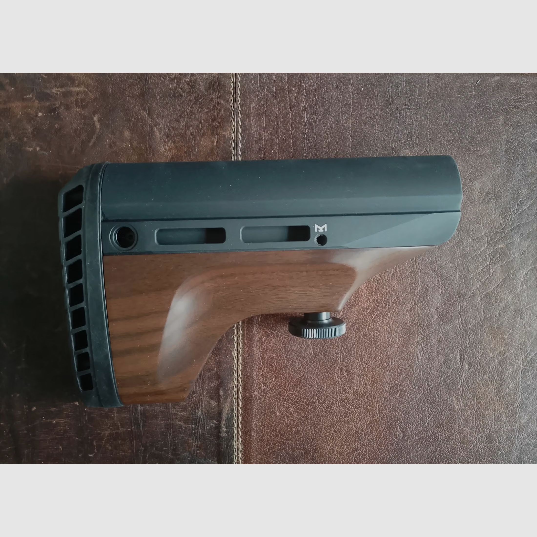 WOOX Vigilante AR15 Holz-Schulterstütze Walnuss – Schubschaft Hybrid (wie neu)