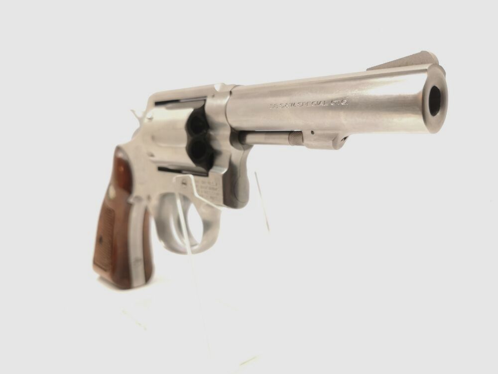 Smith & Wesson 64-3