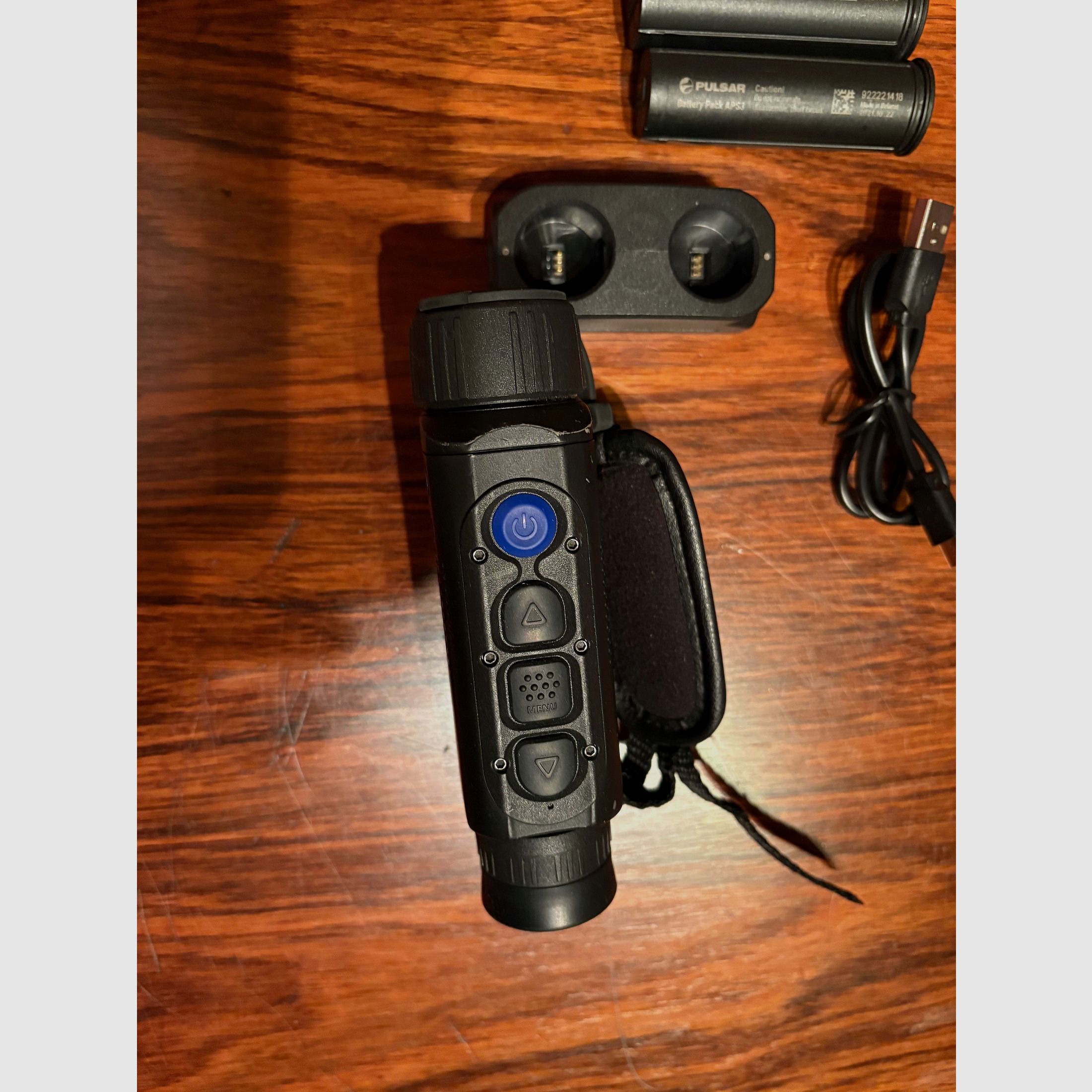 Pulsar Axion xm30s with battery charger and battery pack