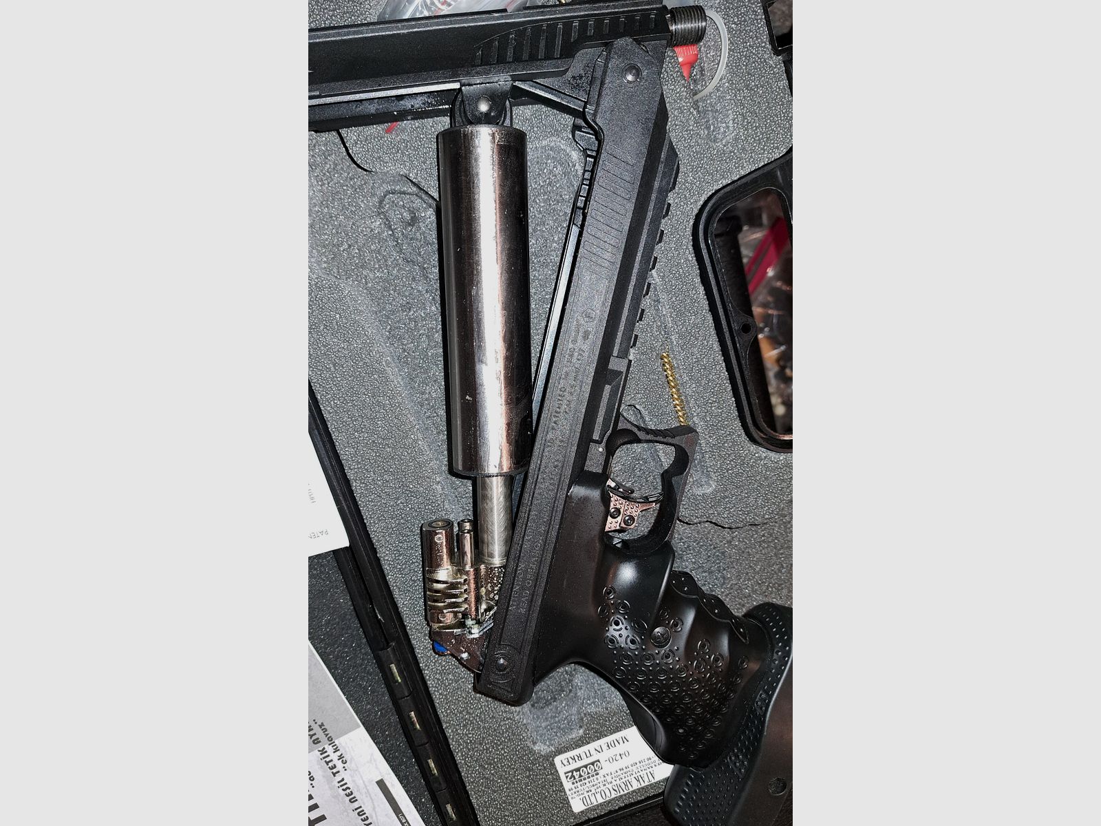 Zoraki HP01 4.5mm with silencer thread