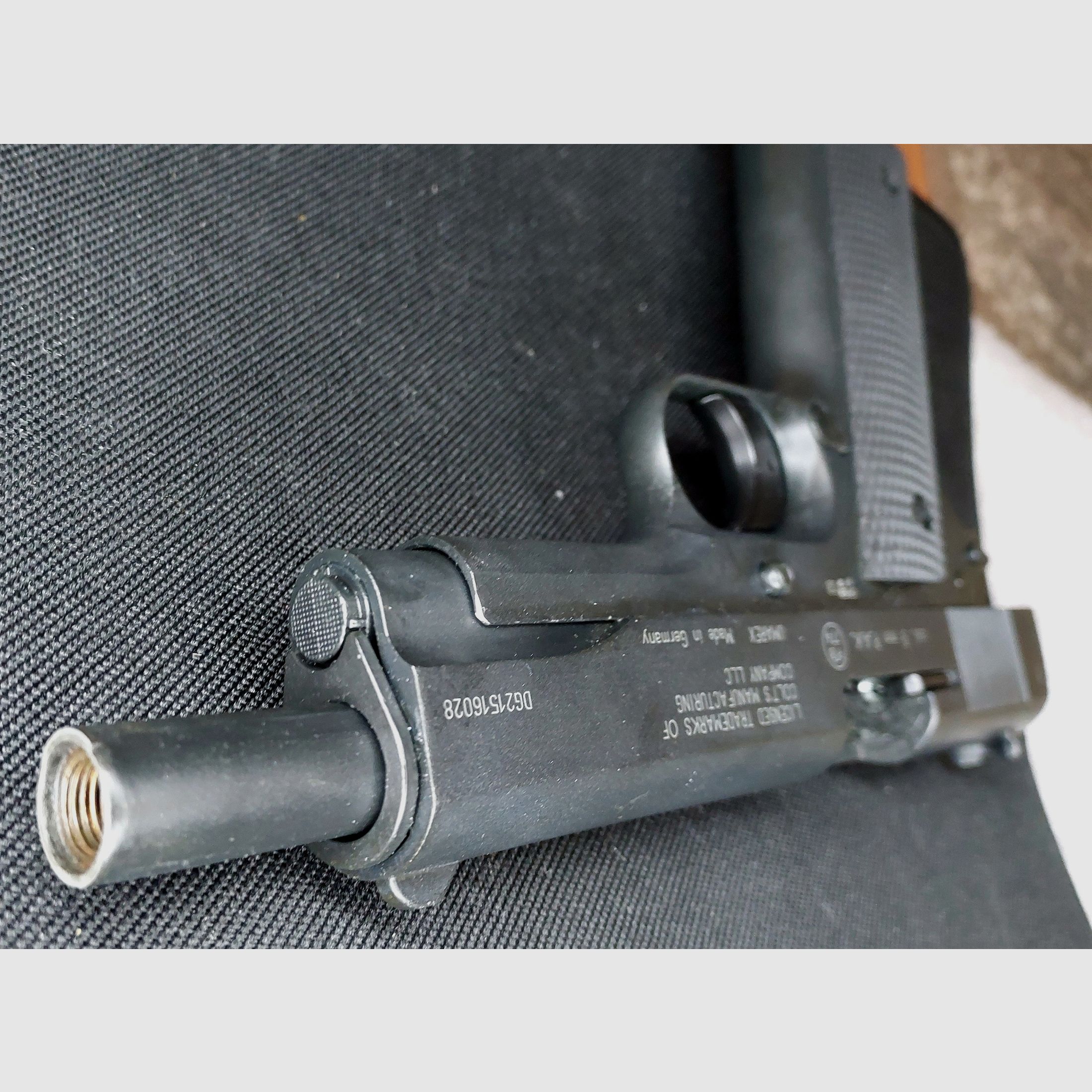 Colt Government 1911 A1 Schreckschuss Pistole 9mm P.A.K. (PTB 774)