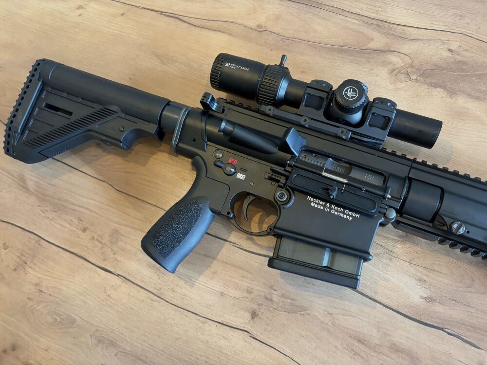 Heckler & Koch MR308 A3 Slim Line incl. Vortex Strike Eagle 1-8x24 .308Win 20" incl. richtkijker, carbon bipod en montage