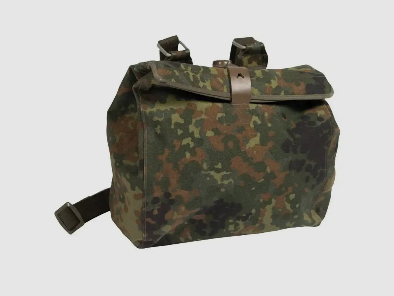 Bundeswehr Original Bundeswehr Original Bundeswehr Maskentasche mit Gurt gebraucht - Flecktarn