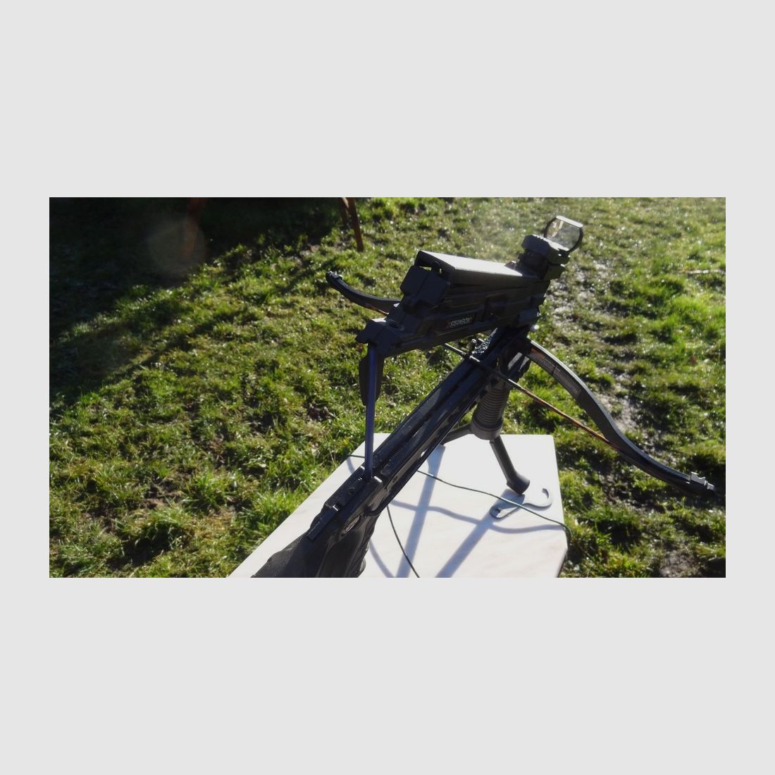 Armbrust Steambow AR6 Pfeile Kriegspfeile Red Dot Visier Stativ