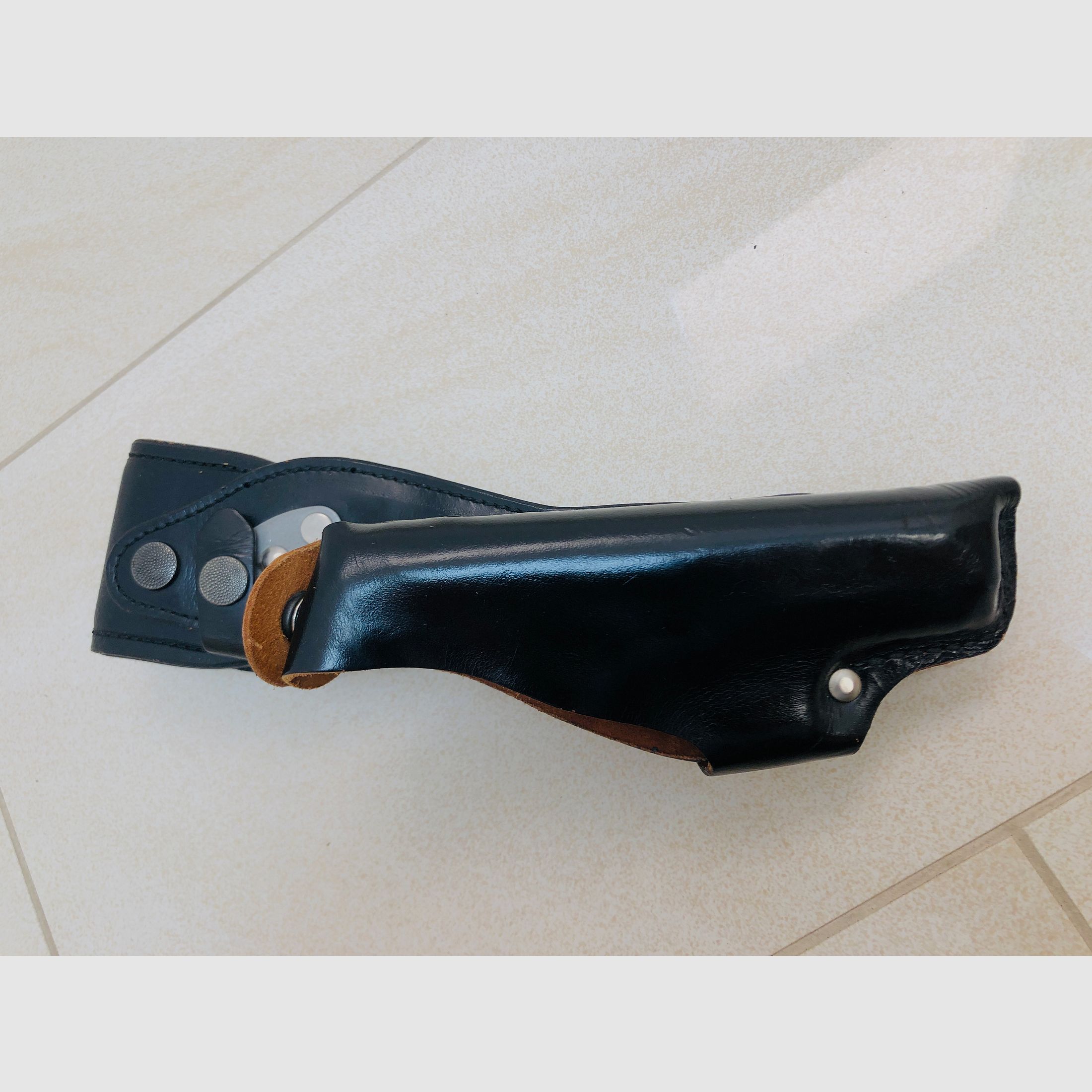 ••• Dienstholster DBGM GM 77 16 273 Dienstholster Makarov H&K P7 •••