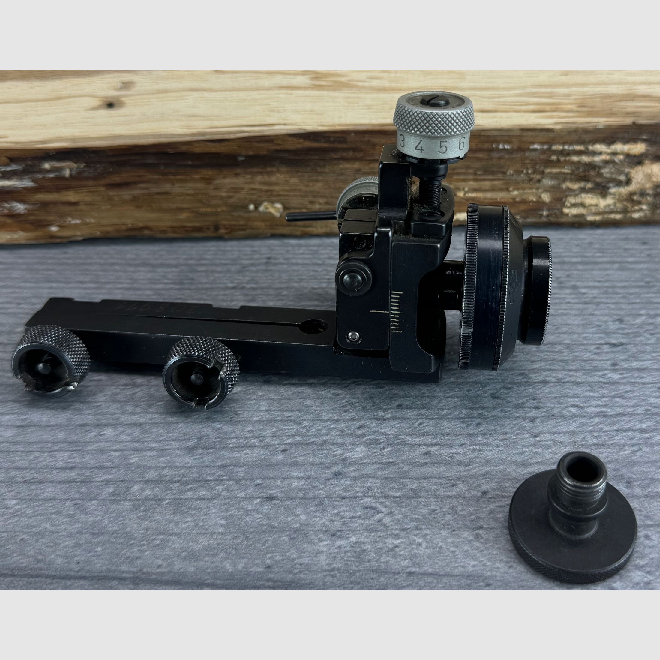 Suhl Mod. 150 Cal.: .22lr + S&B 10x42 + Anschütz - Diopter