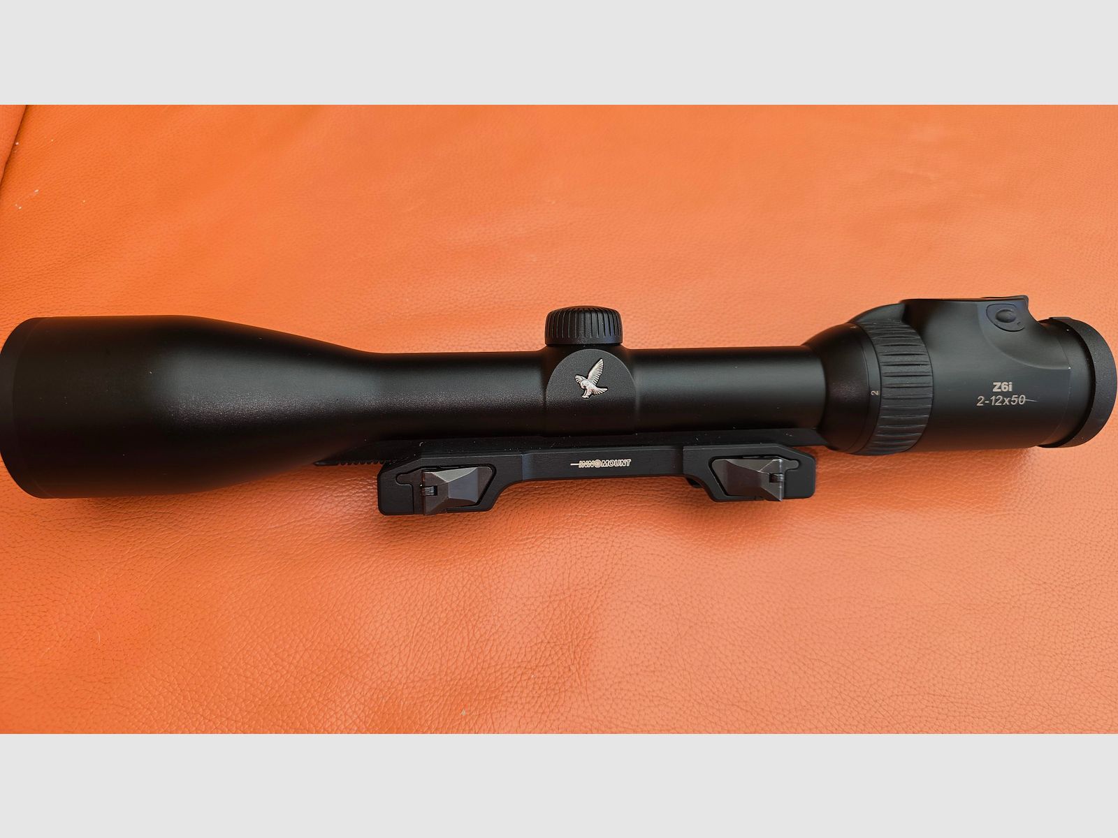 Swarovski Optik 2-12x50 Z6i mit Schiene SR auf Innomount QD Brückenmontage für Picatinnyschiene und Basen aus Stahl für Sauer 100/101 oder Rem.700.