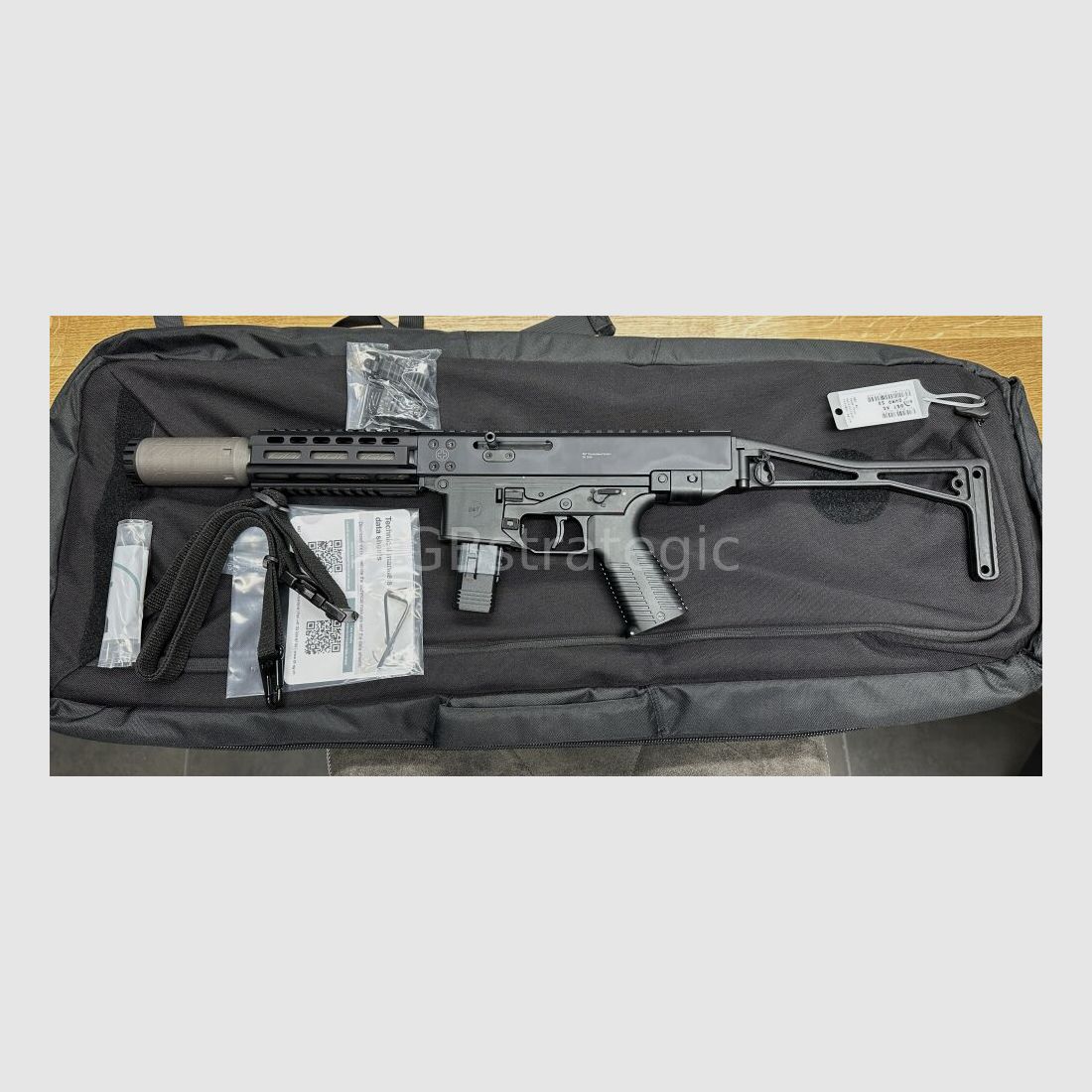 B&T AG halbautom. Büchse 9mmLuger GHM9 SD DE mit Integralschalldämpfer = Schallabsorberwaffe // bei uns mit H&K Riemen