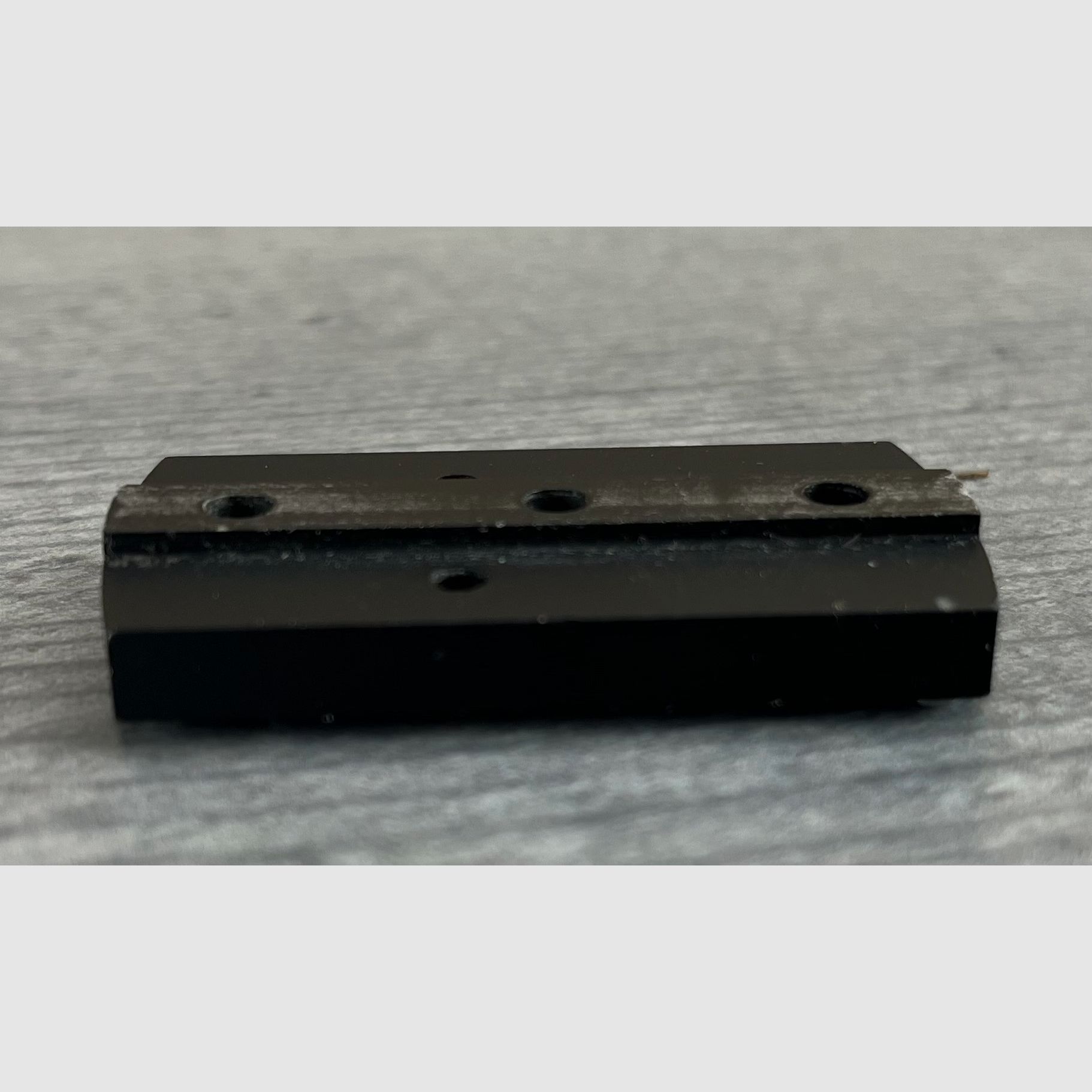 Aussteller Docter-Sight Adapterplatte für Smith & Wessen Revolver mit 3 Bohrungen / U202511