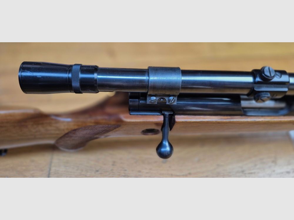 Wunderschöne Jagd- und Sportbüchse Walther KKJ – Kal. 22 Hornet – Stetcher-Abzug – Magazin 5 Schuss – Zielfernrohr Zielkar 4 mit Absehen Nr. 1 – Hohe Präzision – Waffe von 1959 – Sehr guter Zustand – TBE +, Bild 22 von 42