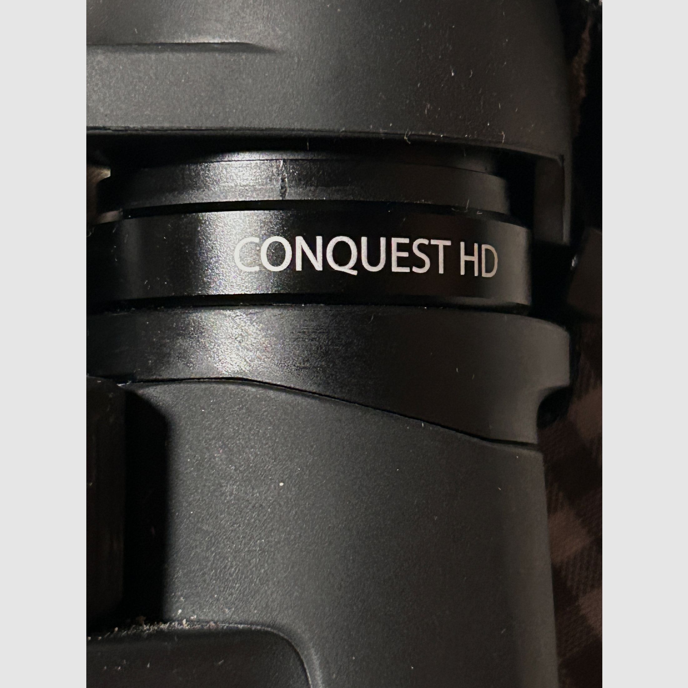 Binoculars Zeiss Conquest HD 8x42
