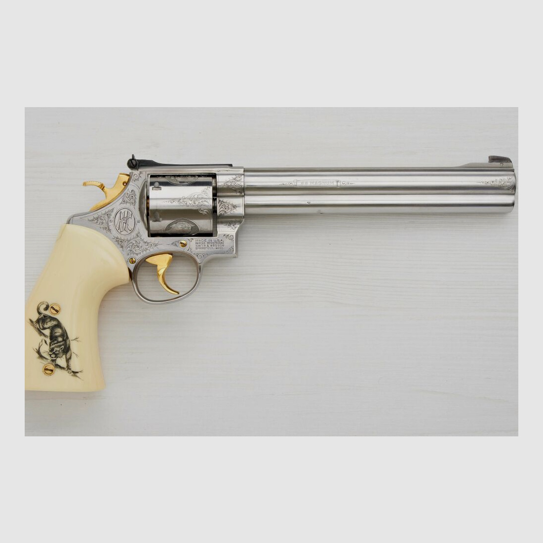 Smith & Wesson ohne	 .44RemMag