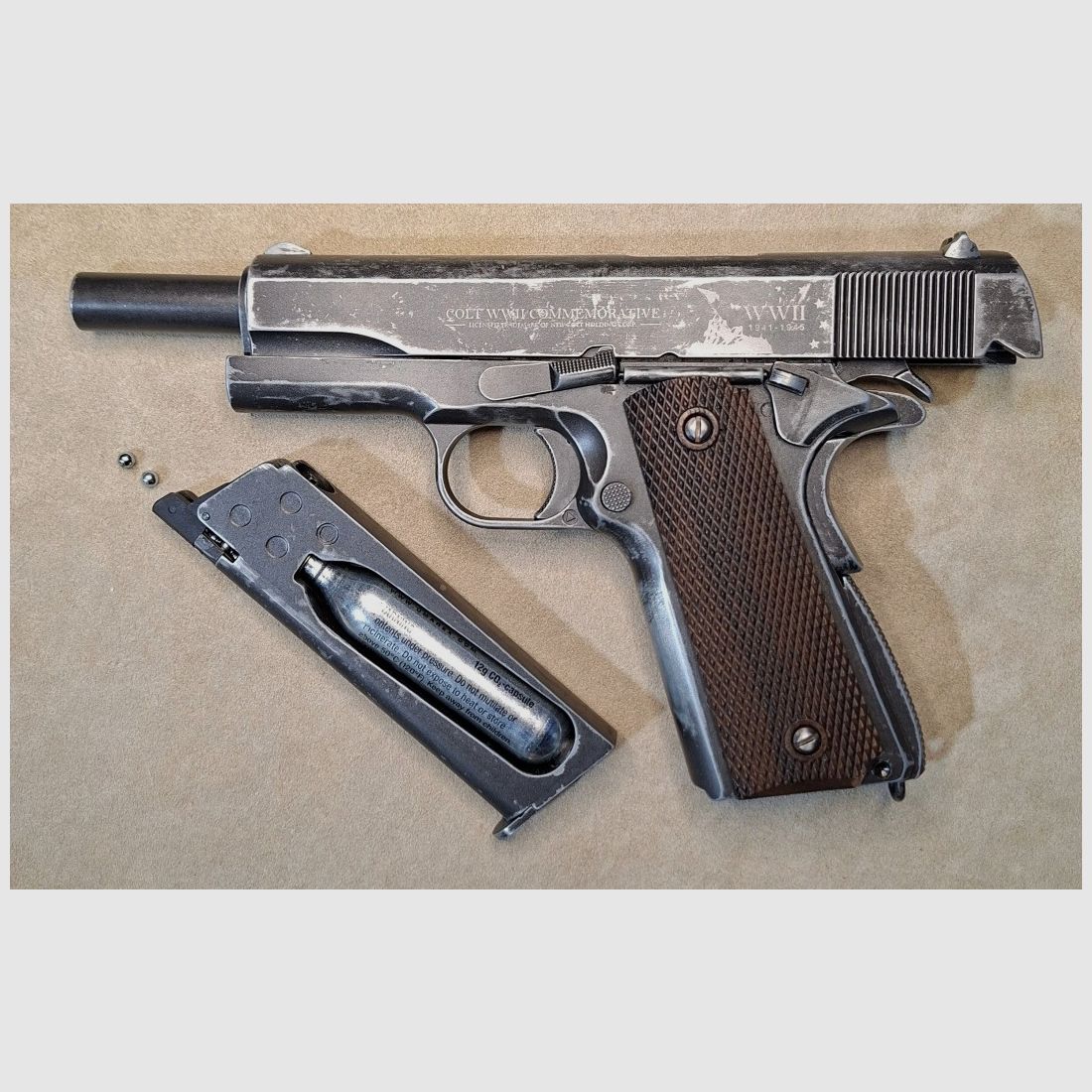 !!! Umarex Colt WWII Commemorative, edizione limitata, cal. 4,5mm, BB, Co² !!!