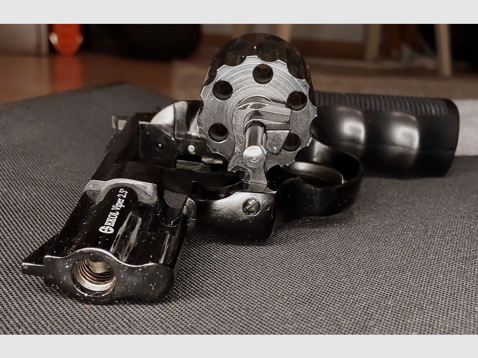 Ekol Viper 2,5 pulgadas revólver de detonación negro 9 mm R.K. (PTB 1063) tambor de acero