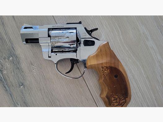 Zoraki R2. Revolver 9 mm