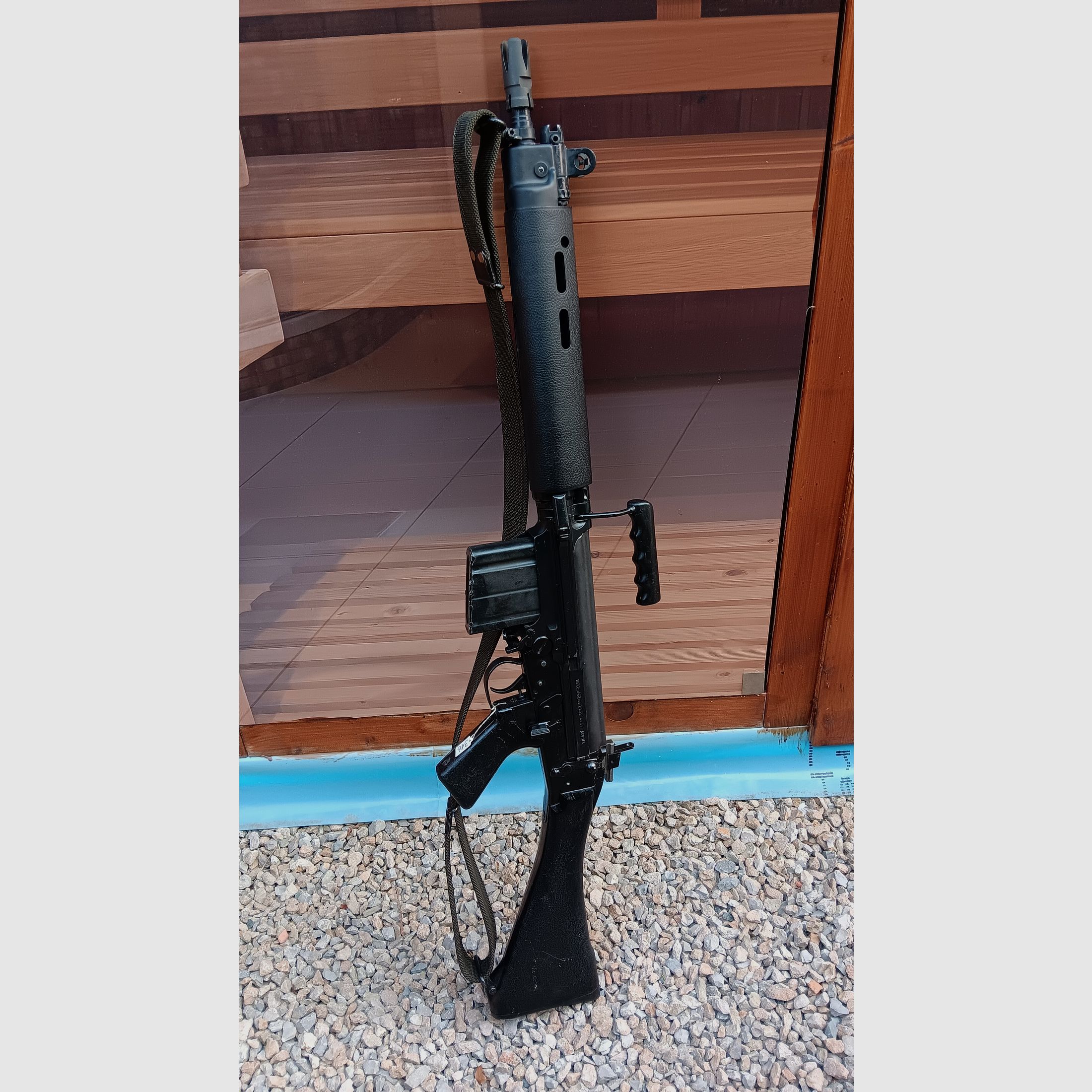 L1A1 --FN FAL-- Short version
