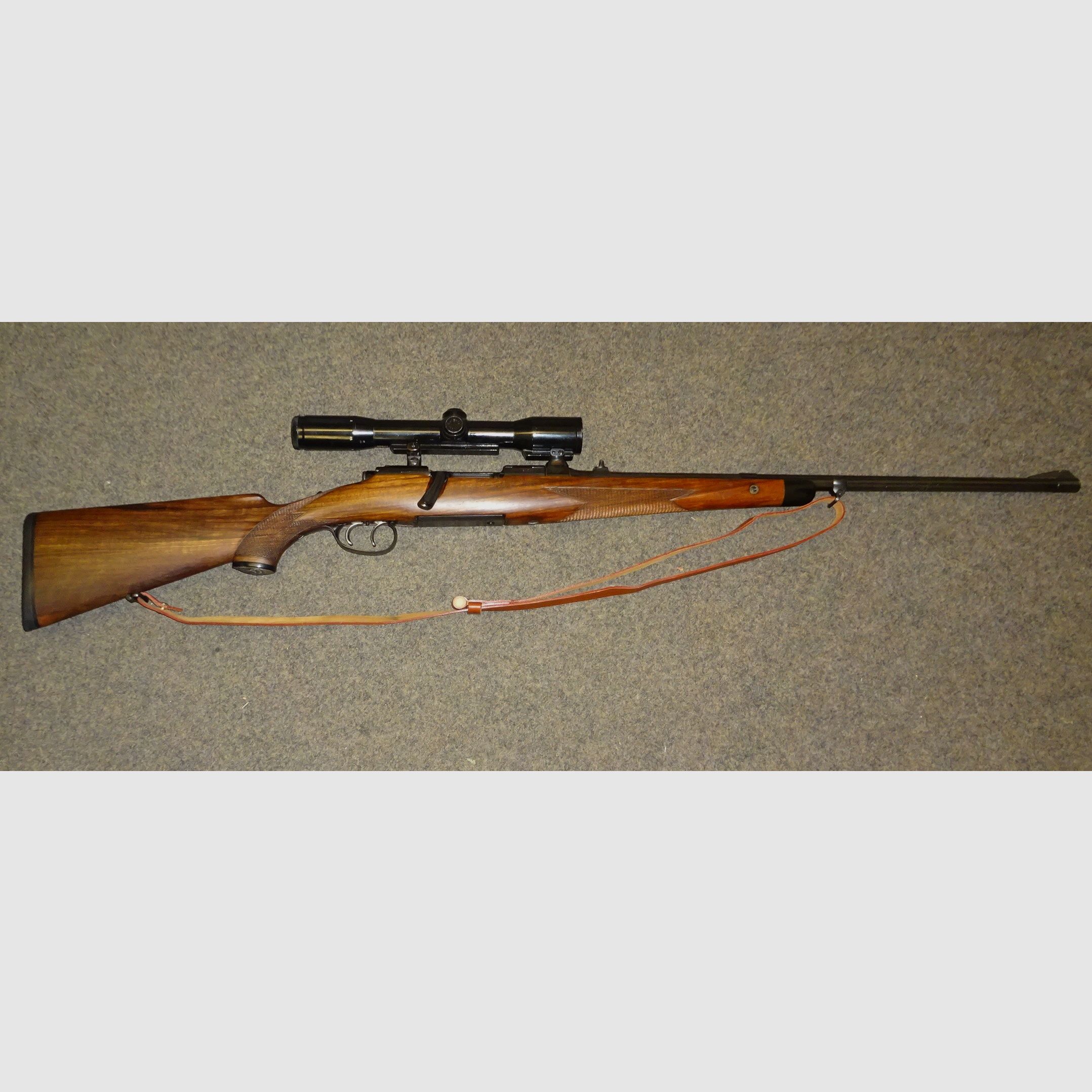 Fucile Rep. STEYR(MANNLICH-SCHÖNAUER) "GK" in 7x57 con ottica ZEISS "Diavari-D" 2-6x con un ottimo calcio e sicura a scorrimento