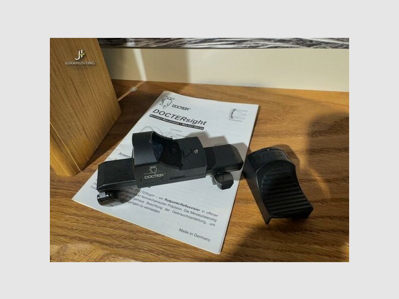 Blaser R93; Swarovski 2,5-10x56 4a LP; Doctor Sight R93