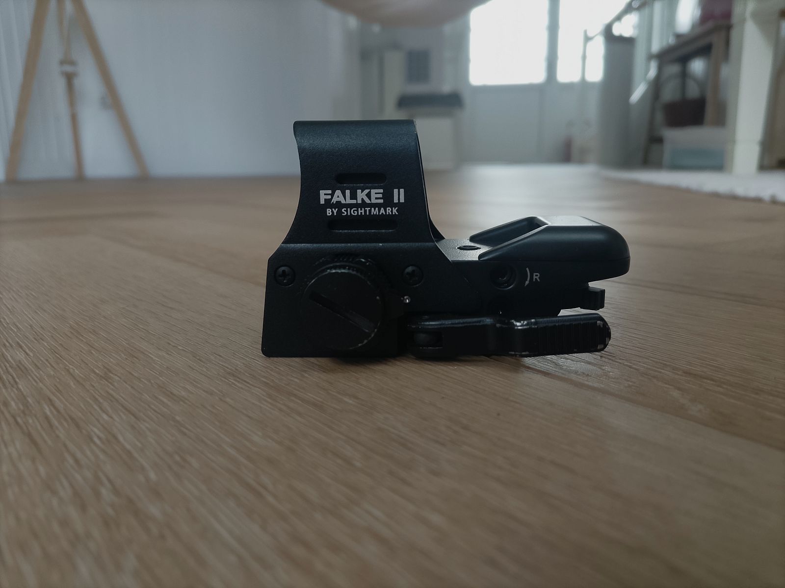 Falke II by Sightmark reflex sight / red dot sight with quick-release mount