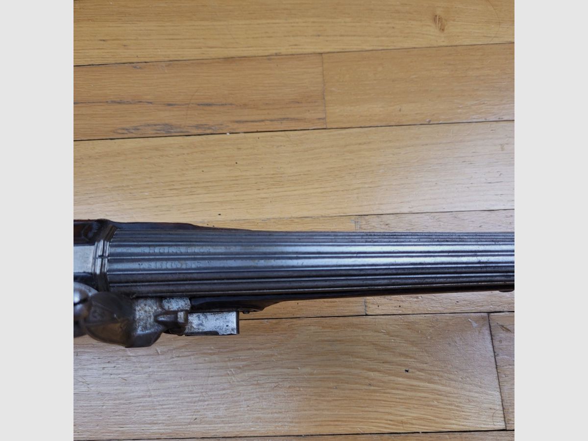 Splendido fucile a pietra per bambini – fabbricazione XVIII secolo Luigi XIV – 1715 – Finiture in argento – Lavoro di oreficeria – Funzionamento impeccabile – Arma di lusso – Stato eccezionale e grande rarità – TBE +, immagine 30 di 49