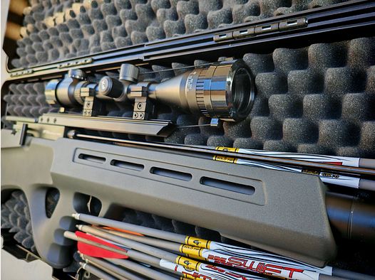 FX Bobcat MK2 Arrow with scope and FX air pump, air pressure weapon, crossbow