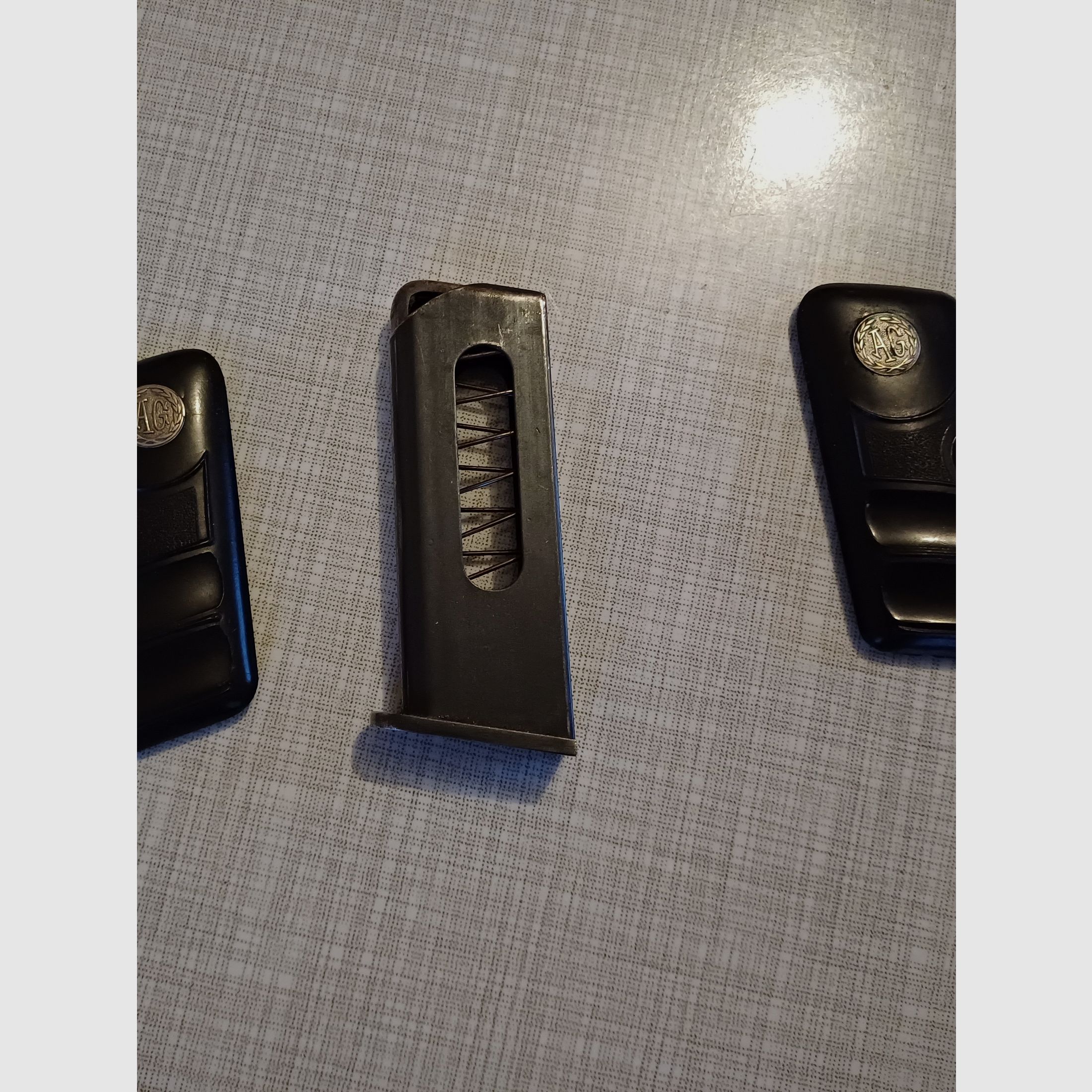 Magazyn i okładziny rękojeści do różnych pistoletów 6,35mm