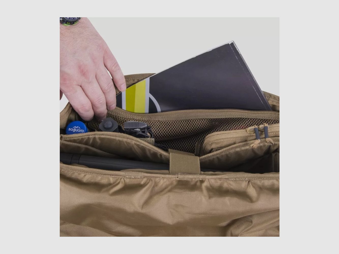 Bolsa URBAN COURIER BAG Large Cordura Coyote, imagen 4 de 9