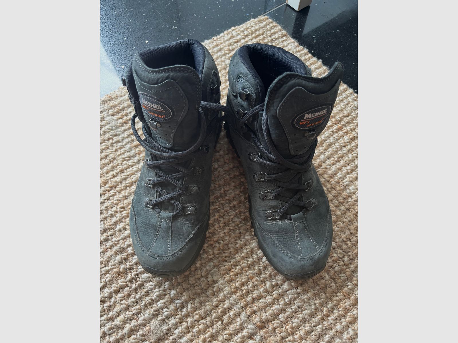 Meindl Wanderstiefel Gr. 42 1/2 