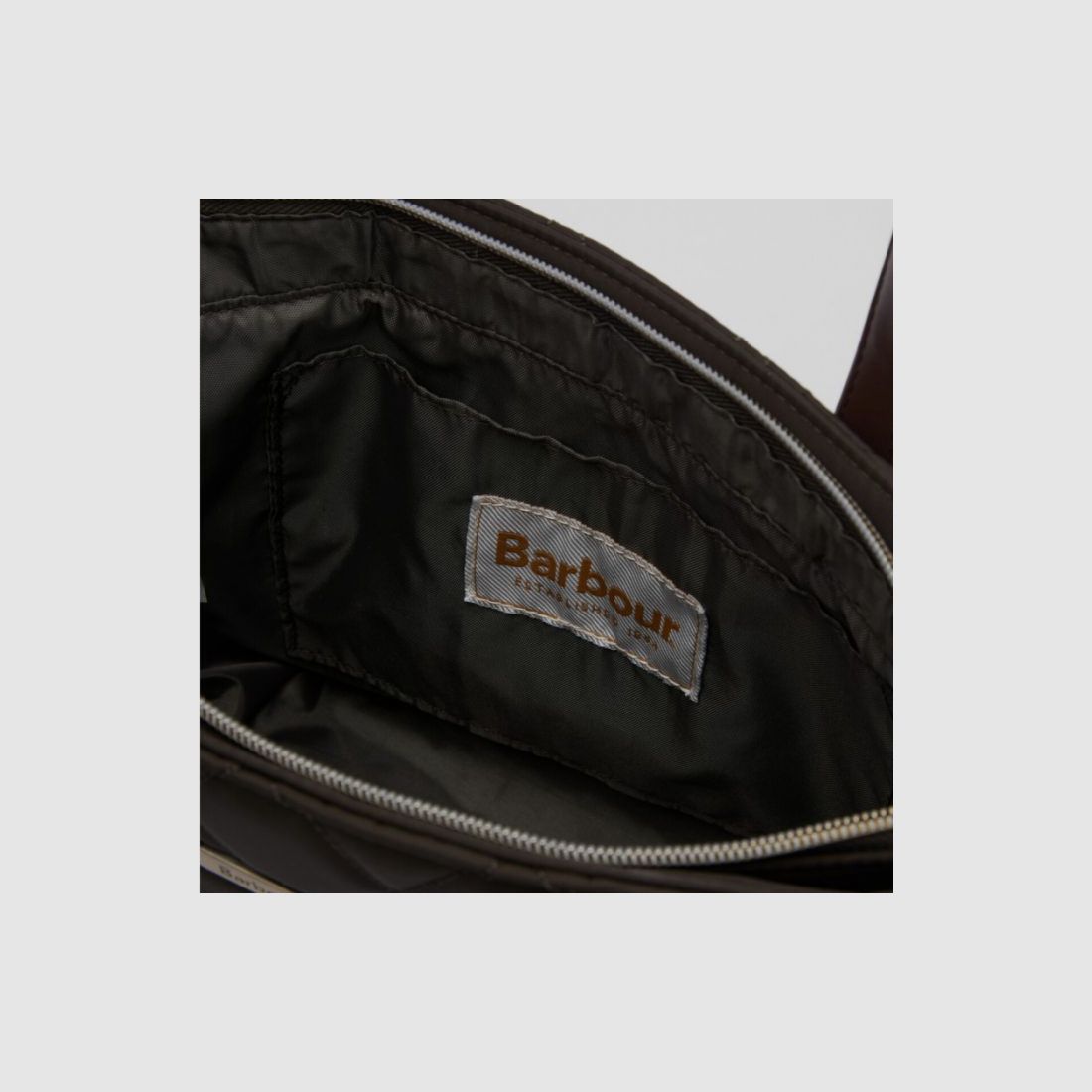 Barbour D-Tasche Mini Tote Quilted | olive, image 11 of 18