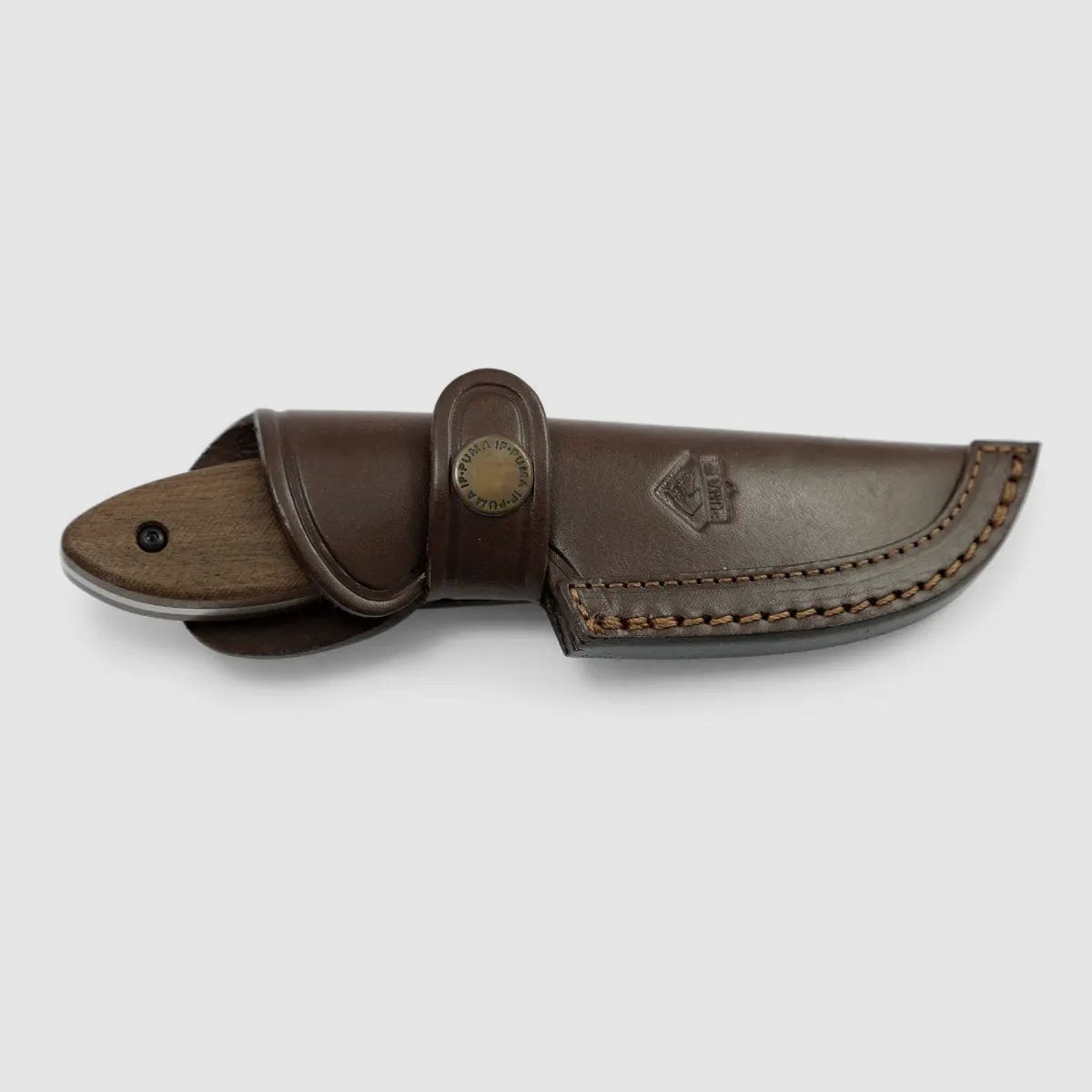 PUMA IP roka, walnut wood