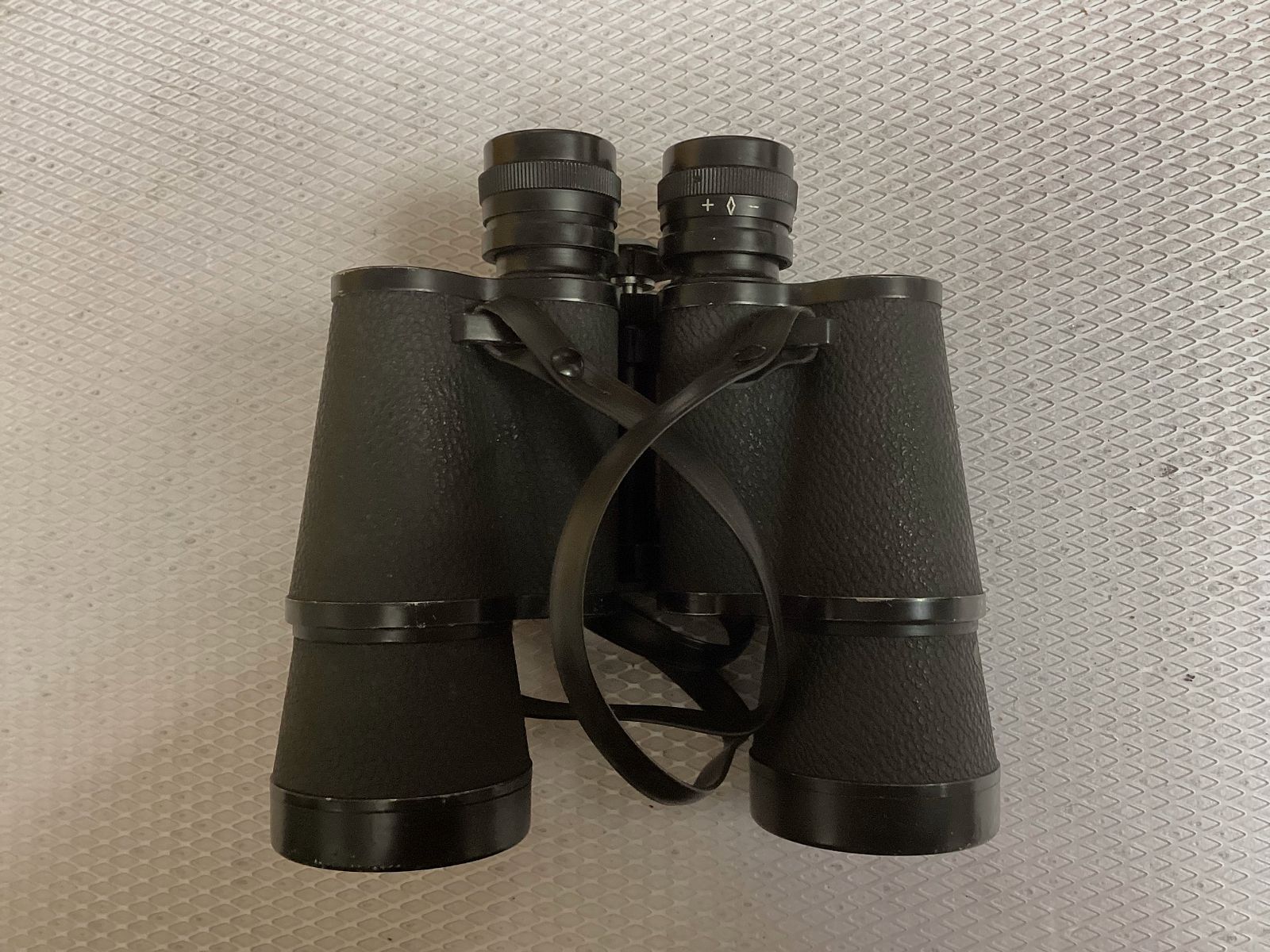 Fernglas der Marke Ringfoto in Originaltasche