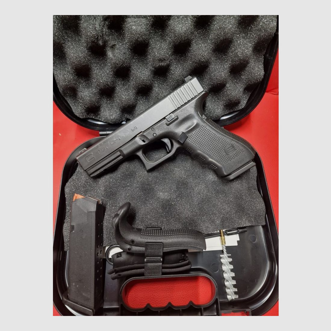 GLOCK 17 GEN. 4, 9X19mm (gebraucht), Bild 1 von 2