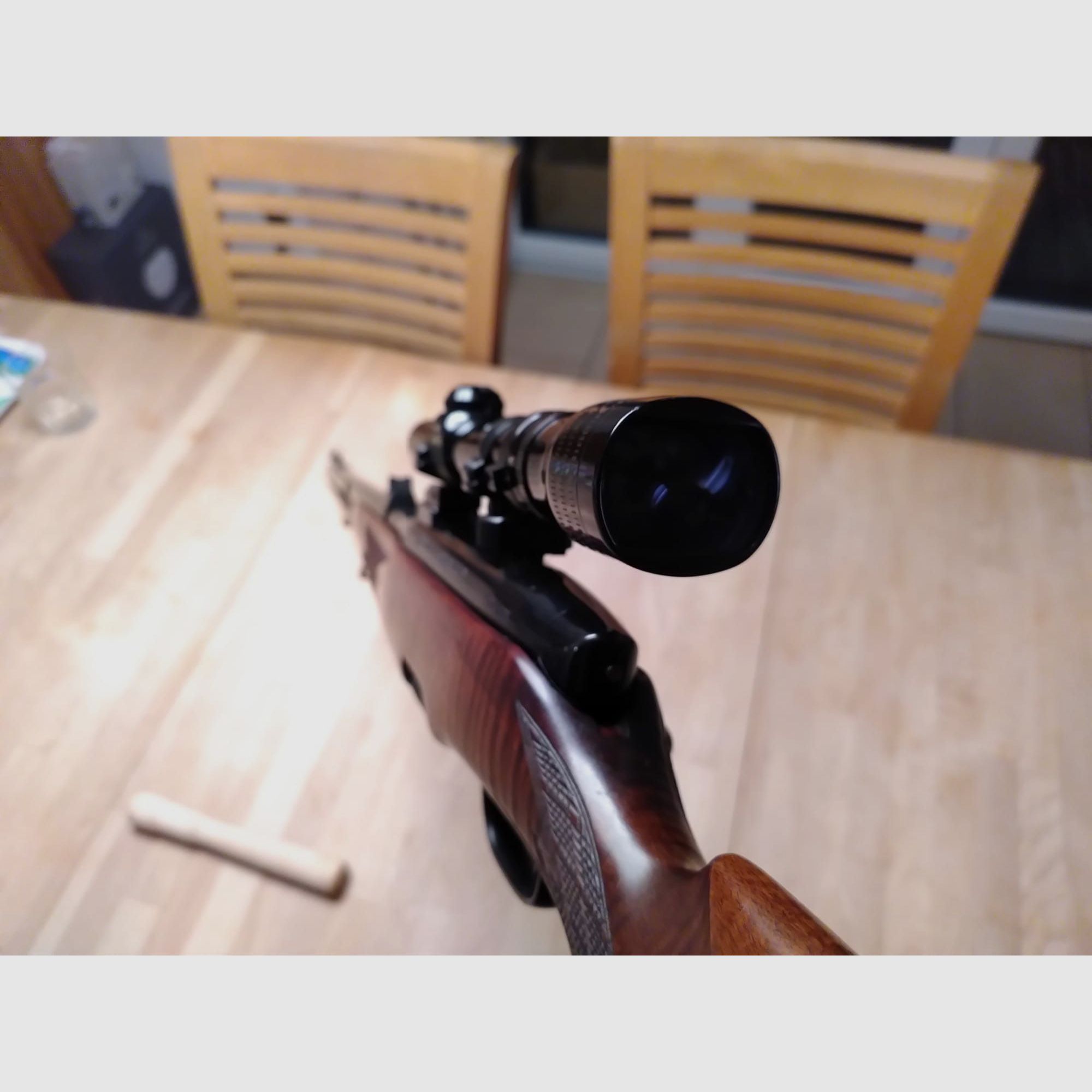 Steyr Mannlicher Model S in 375 H&H Mag mit variablen Drückjagdzielfernrohre
