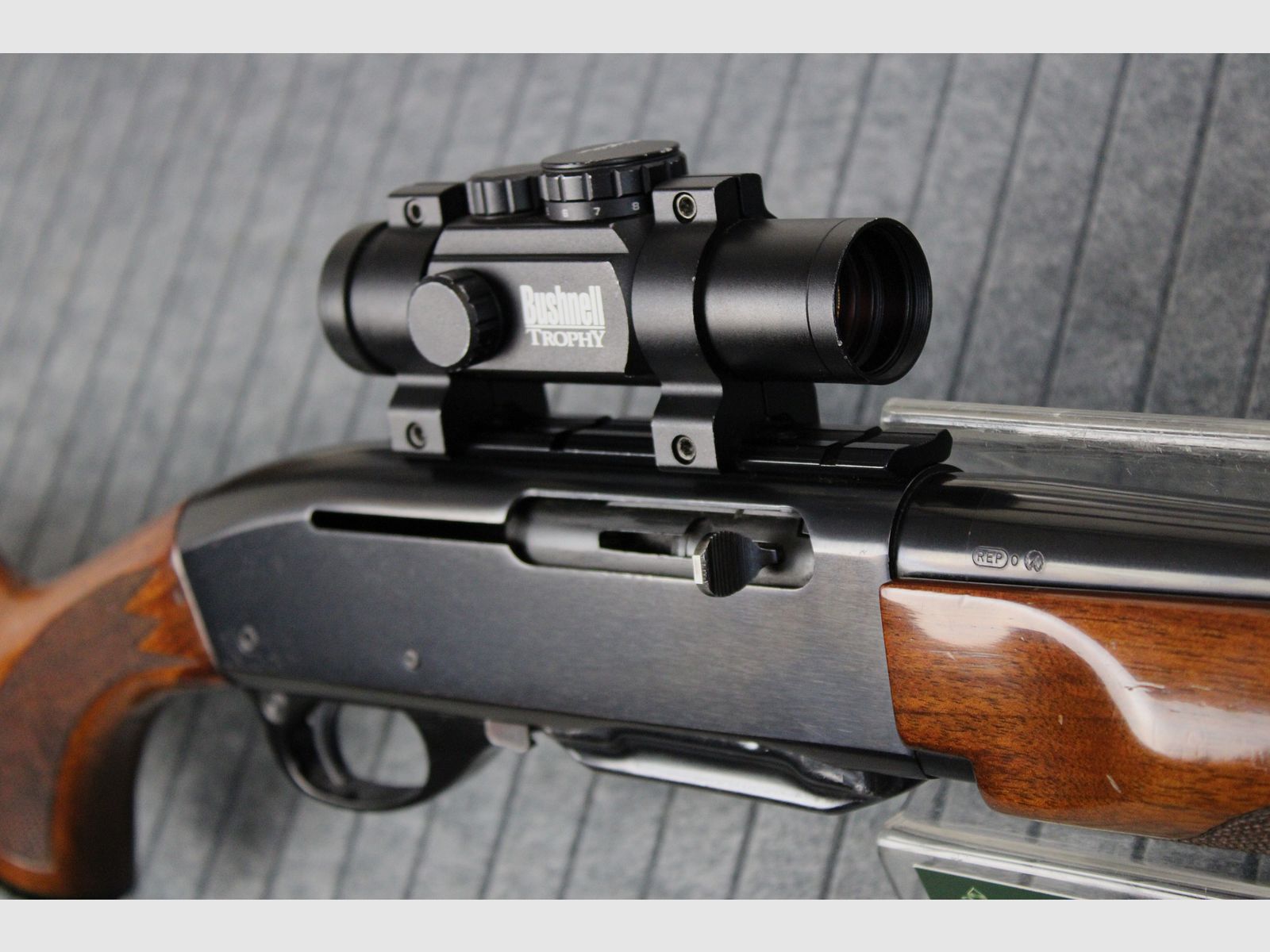 Remington 7400 Selbstladebüchse .308Win - Buschnell Rotpunkt