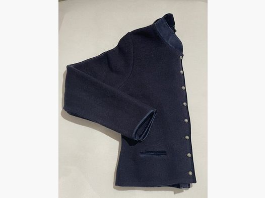 Cardigan pour femme en laine mérinos avec col montant en velours et basque en marine