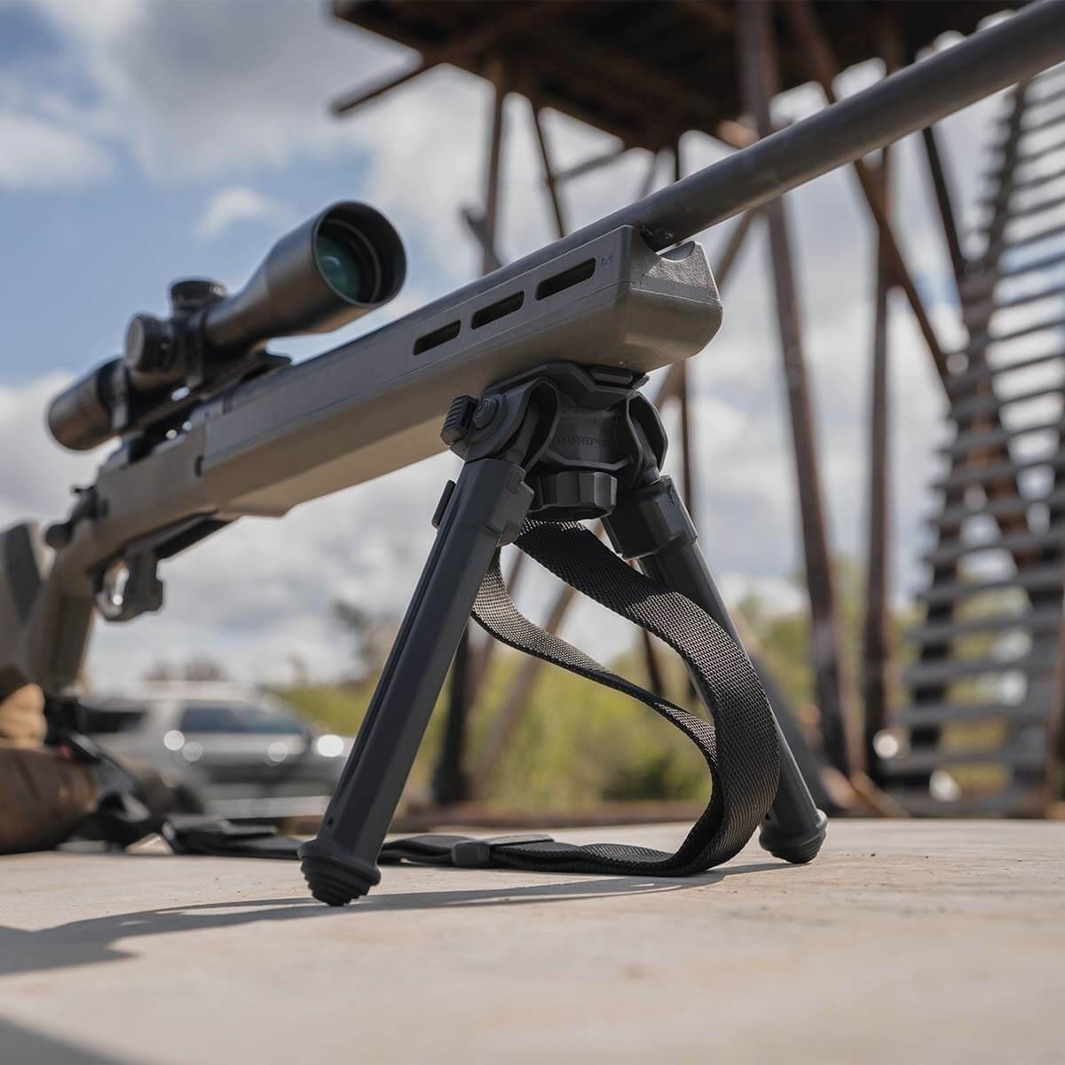 MAGPUL® MOE Sling Stud Bipod BLK, Bild 3 von 9