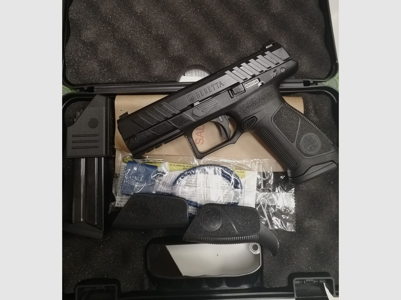 Beretta APX A1 FS, image 2 of 2
