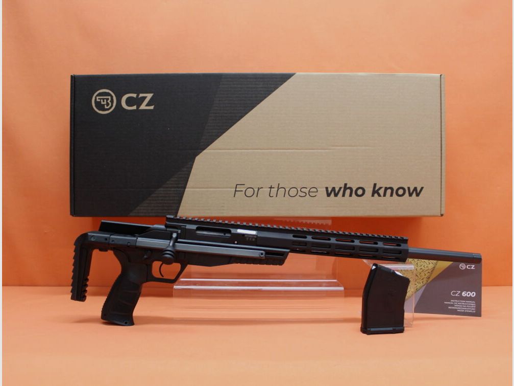 CZUB Rep. rifle 7.62x39 CZUB CZ 600 Trail, 412mm free-floating barrel (M15x1)/ push stock
