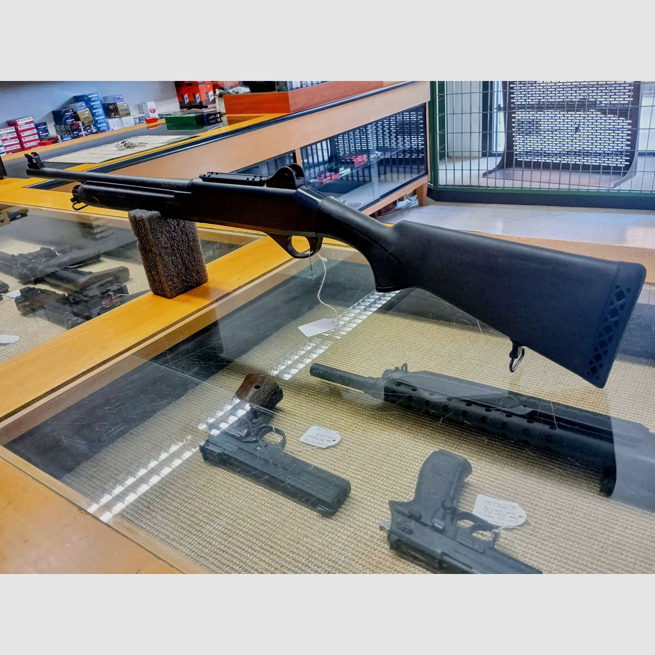 Fucile semiautomatico STOEGER mod M3020 Slug cal.20 Mag. (usato), immagine 2 di 4