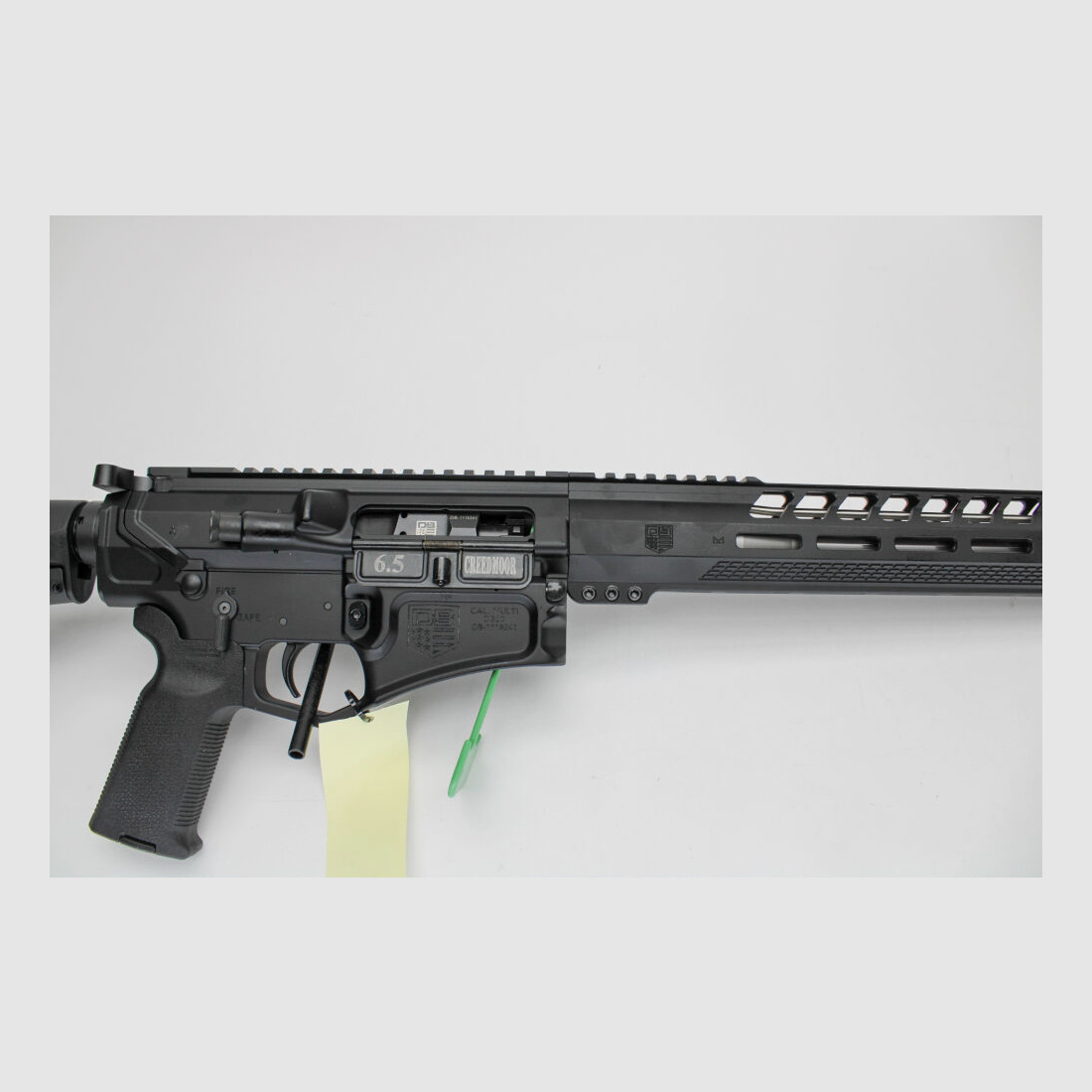 SL. Geweer Diamondback DB10 Kal. 6,5 Creedmoor met draad 6,5mm Creedmoor
