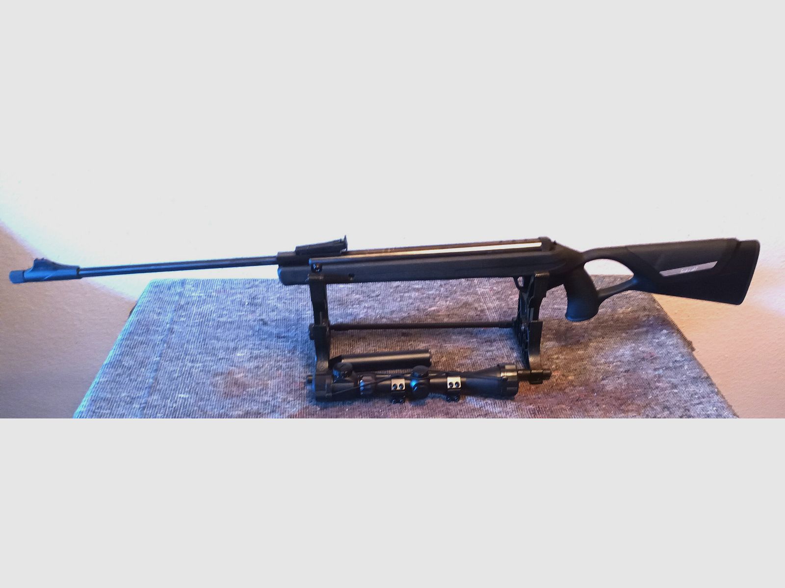 Diana 34 EMS schwarz