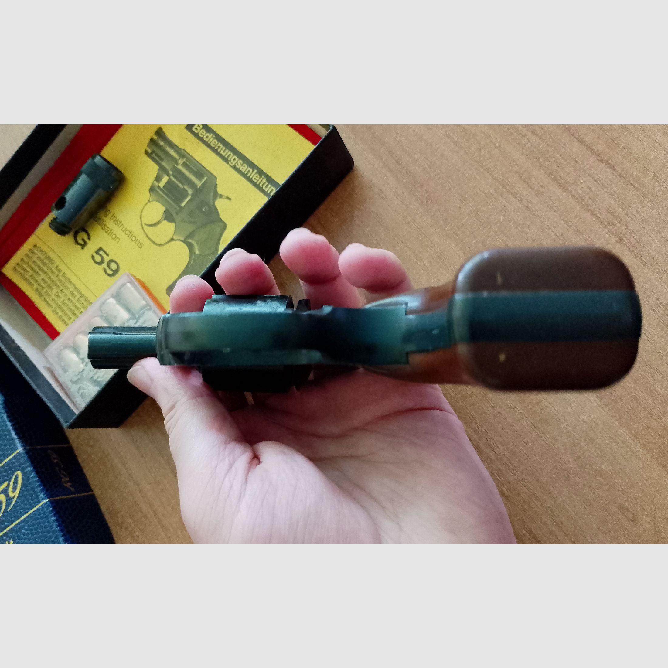 Röhm RG 59N Le Petit Schreckschussrevolver im Kaliber 9mm R.K. mit OVP!